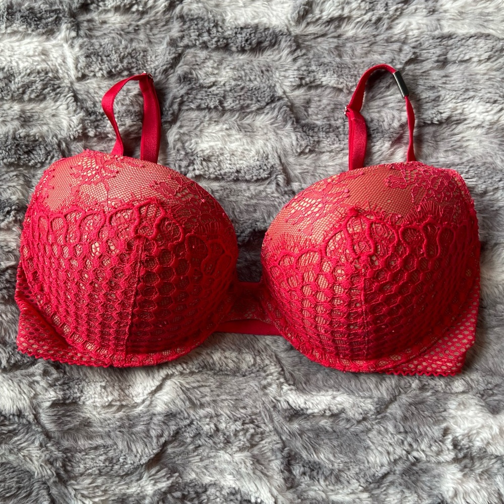 Victoria's Secret Very Sexy Push-Up